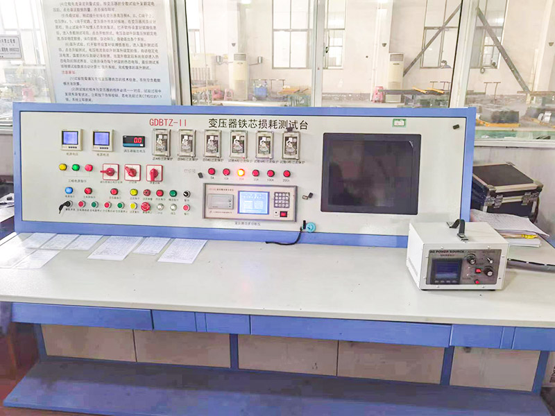 Stanowisko do kompleksowych testów wydajności Iron Core